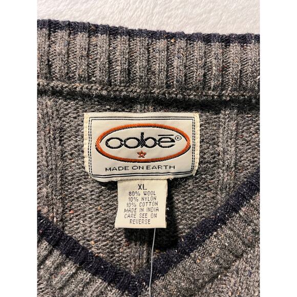 Oobe Wool Blend V-Neck Sweater Size XL NWT – Classic Gray Knitcore Pullover - Picture 5 of 11